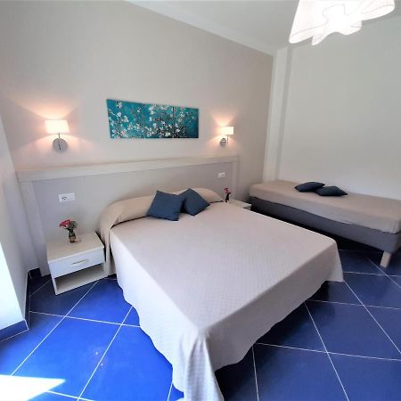 Villa Blue House à Maiori Extérieur photo