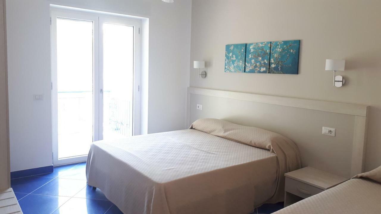 Villa Blue House à Maiori Extérieur photo